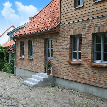 Stylish Apartment With Garden In Kluetz エクステリア 写真